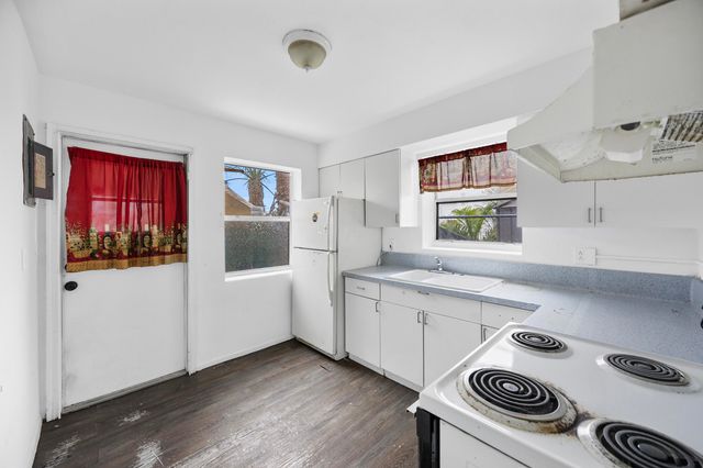 617 N H Street, Lake Worth Beach, FL 33460