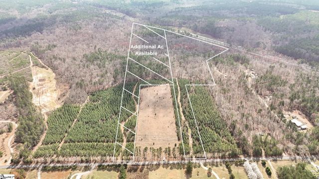 588 Lake Road, Clinton, SC 29325