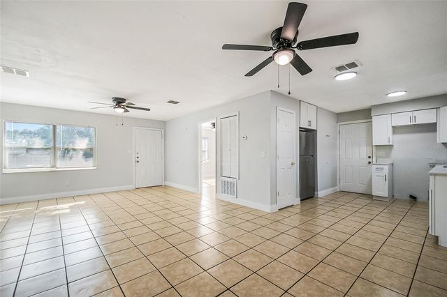 21 E CELESTE STREET, Apopka, FL 32703