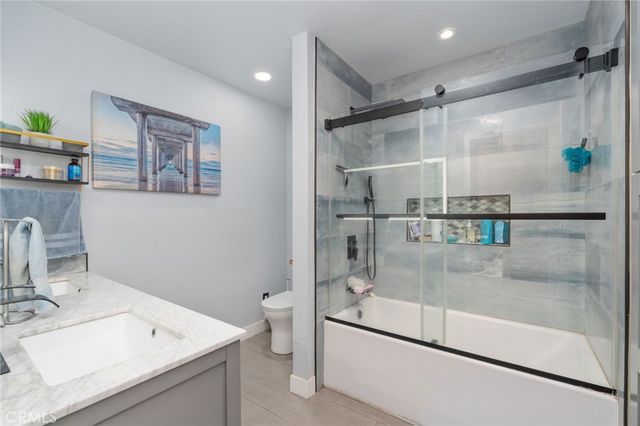 17343 Anastasia, Fontana, CA 92335