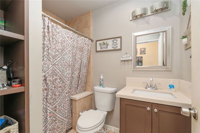 17343 Anastasia, Fontana, CA 92335