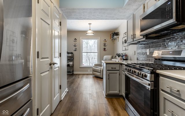 3415 Admiralty Lane, Indianapolis, IN 46240