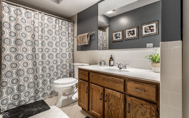 3415 Admiralty Lane, Indianapolis, IN 46240