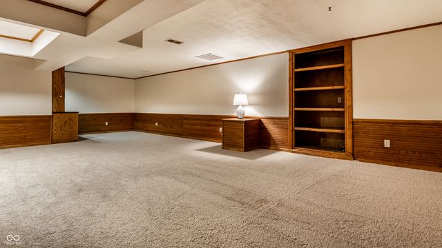 3415 Admiralty Lane, Indianapolis, IN 46240