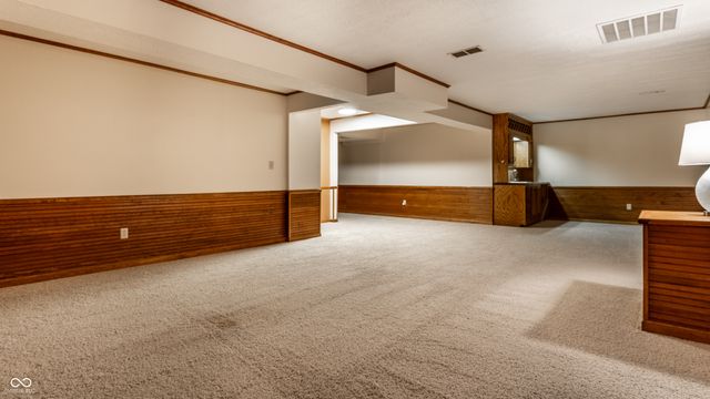 3415 Admiralty Lane, Indianapolis, IN 46240