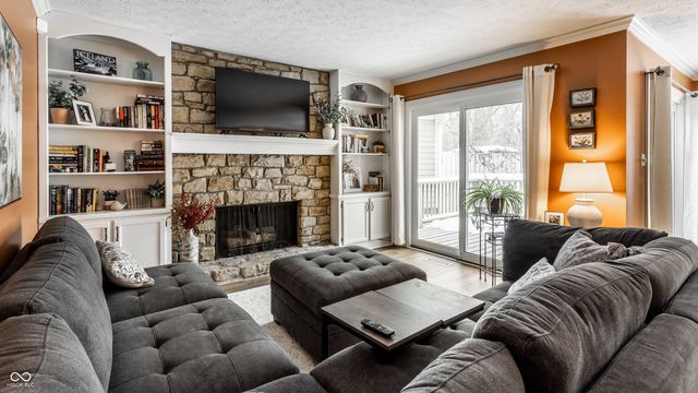 3415 Admiralty Lane, Indianapolis, IN 46240