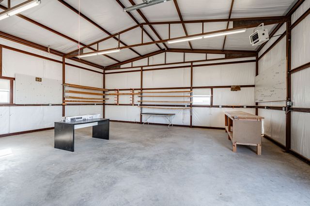 2221 Avenue Q, Anson, TX 79501