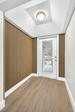 147 Brackenwood Road, Palm Beach Gardens, FL 33418