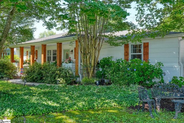 3612 Hwy 101, Woodruff, SC 29388