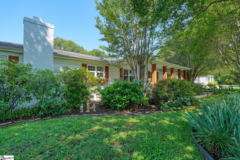 3612 Hwy 101, Woodruff, SC 29388