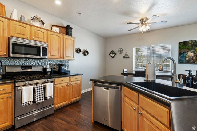 7476 S 6670 W, West Jordan, UT 84081