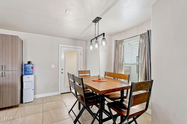 14704 Mountain Breeze Avenue, Horizon City, TX 79928