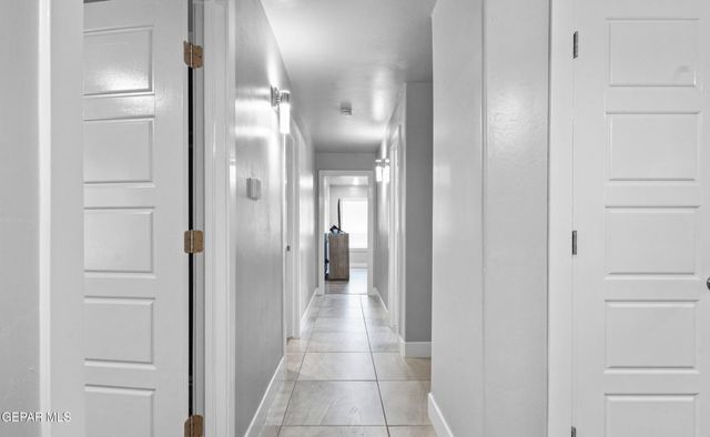 14704 Mountain Breeze Avenue, Horizon City, TX 79928