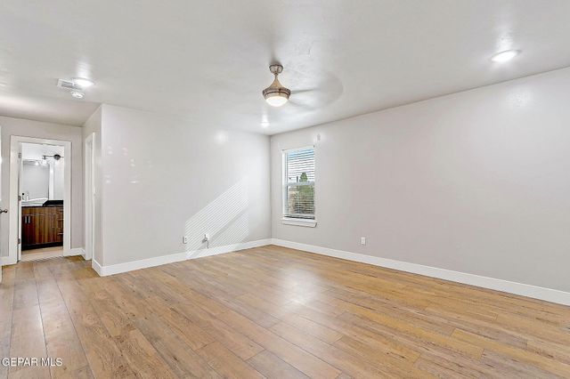 14704 Mountain Breeze Avenue, Horizon City, TX 79928