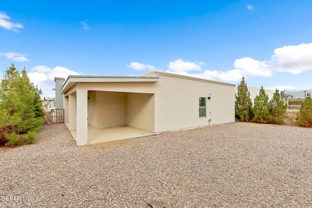 14704 Mountain Breeze Avenue, Horizon City, TX 79928