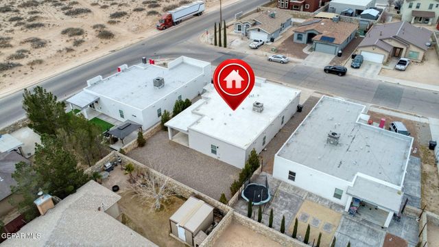 14704 Mountain Breeze Avenue, Horizon City, TX 79928