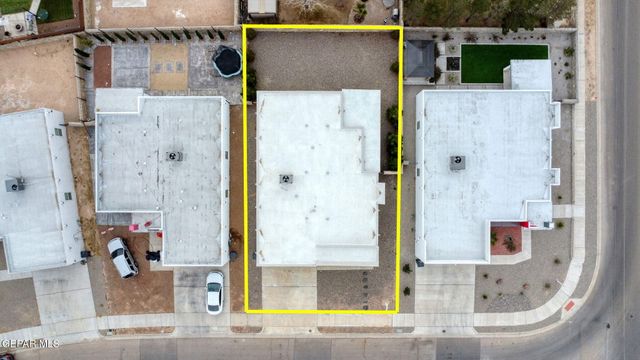 14704 Mountain Breeze Avenue, Horizon City, TX 79928