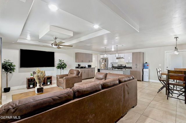 14704 Mountain Breeze Avenue, Horizon City, TX 79928