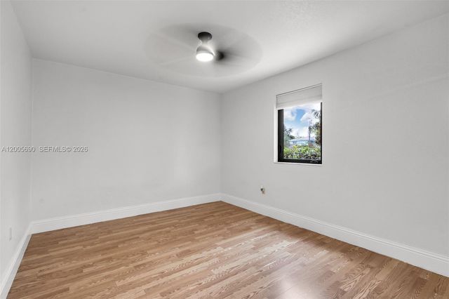 944 SW 10th Avenue, Miami, FL 33130