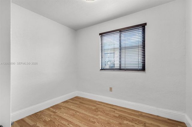 944 SW 10th Avenue, Miami, FL 33130