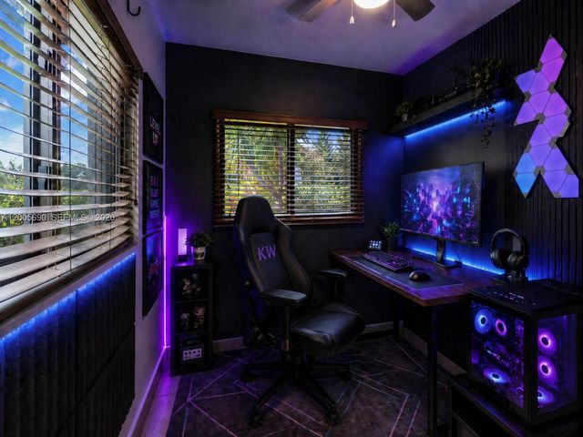 944 SW 10th Avenue, Miami, FL 33130