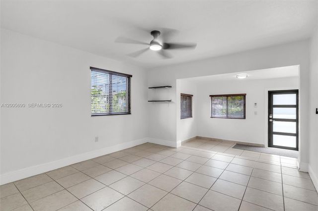 944 SW 10th Avenue, Miami, FL 33130