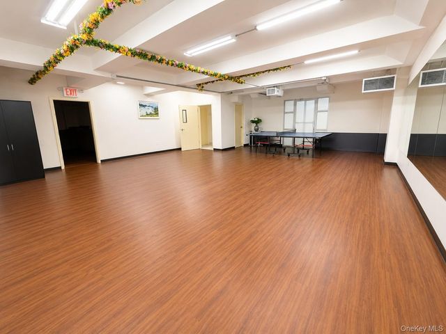 136-82 39th Avenue 2FL, Flushing, NY 11354