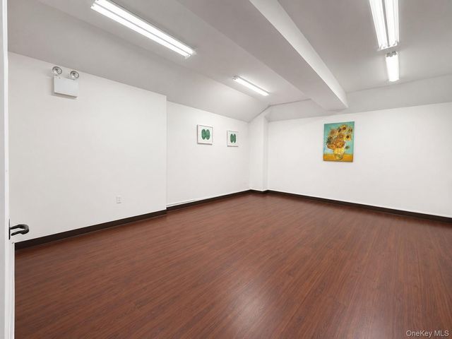 136-82 39th Avenue 2FL, Flushing, NY 11354