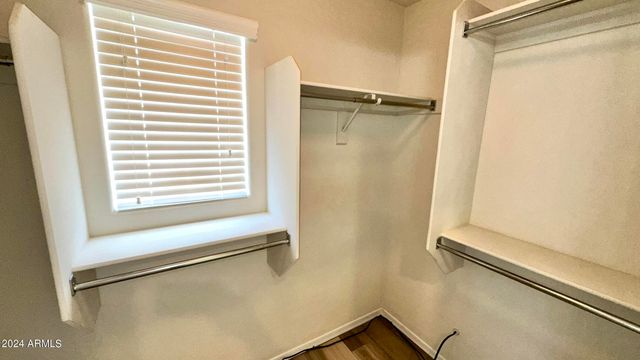 2208 W MONTE CRISTO Avenue, Phoenix, AZ 85023