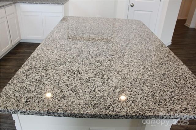 3419 Selwyn Landing Drive, Charlotte, NC 28215