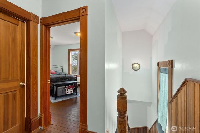 722 E Cowlitz Street, South Bend, WA 98586