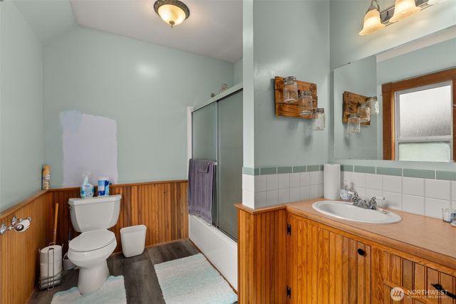 722 E Cowlitz Street, South Bend, WA 98586