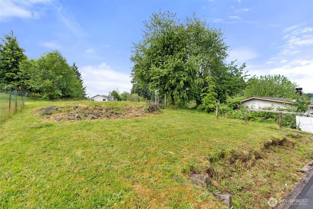 722 E Cowlitz Street, South Bend, WA 98586