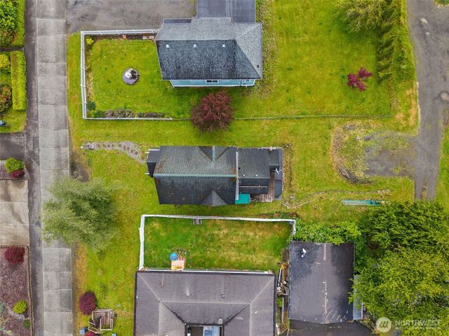 722 E Cowlitz Street, South Bend, WA 98586