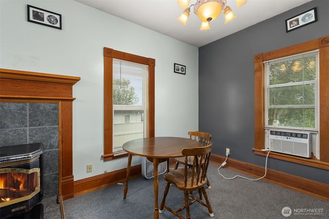 722 E Cowlitz Street, South Bend, WA 98586