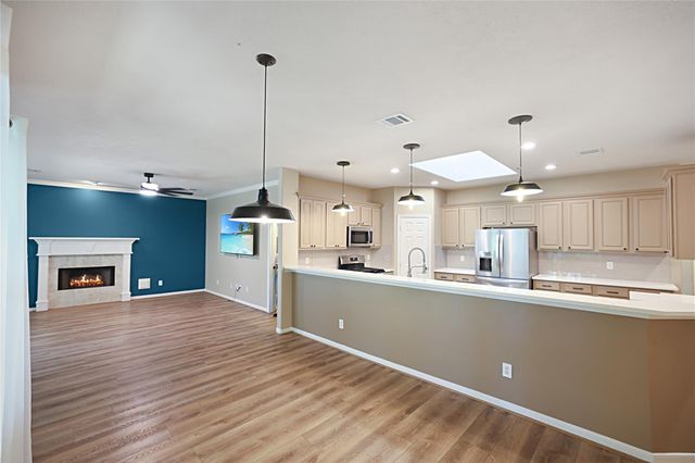 2327 Carriage Run E, Conroe, TX 77384