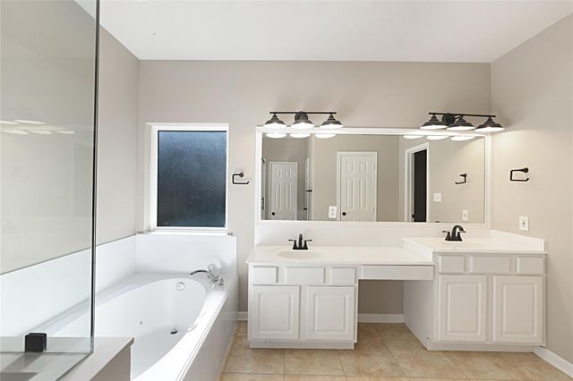 2327 Carriage Run E, Conroe, TX 77384