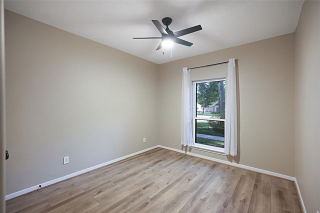 2327 Carriage Run E, Conroe, TX 77384