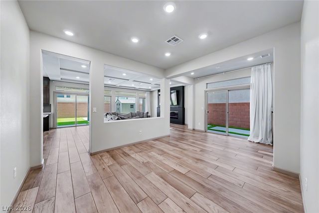 6723 Vista Roma Avenue, Las Vegas, NV 89139