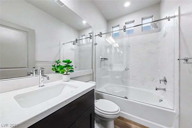 6723 Vista Roma Avenue, Las Vegas, NV 89139
