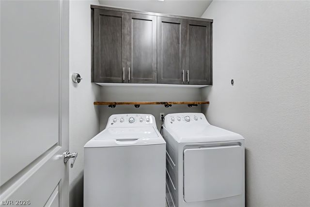 6723 Vista Roma Avenue, Las Vegas, NV 89139