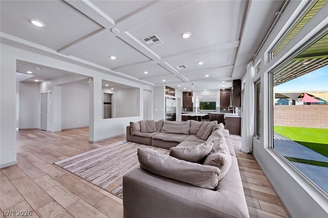 6723 Vista Roma Avenue, Las Vegas, NV 89139