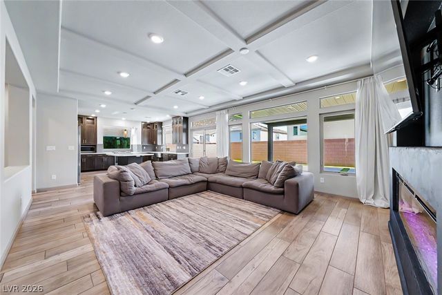 6723 Vista Roma Avenue, Las Vegas, NV 89139
