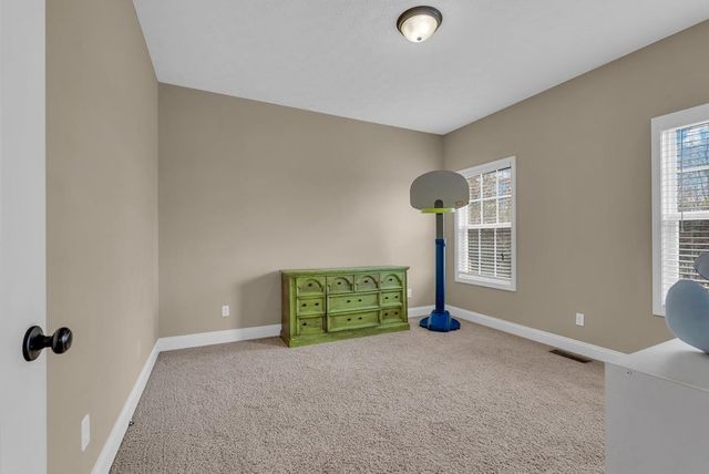 821 Honeysuckle Ln, Sparta, TN 38583