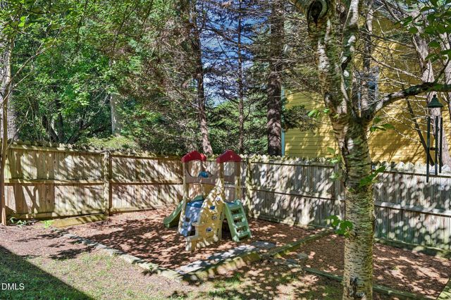 100 Beaver Pine Way, Cary, NC 27511