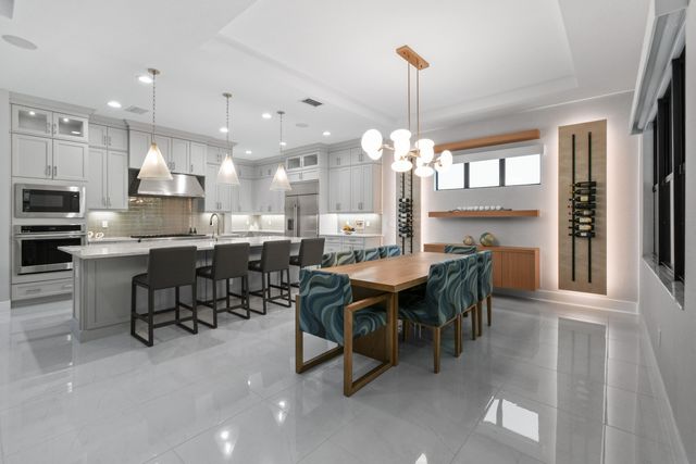 13418 Artisan Circle, Palm Beach Gardens, FL 33418