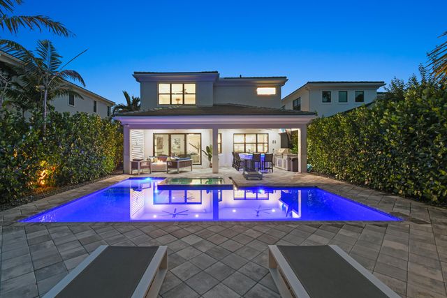 13418 Artisan Circle, Palm Beach Gardens, FL 33418
