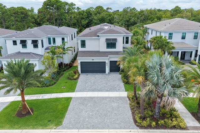 13418 Artisan Circle, Palm Beach Gardens, FL 33418