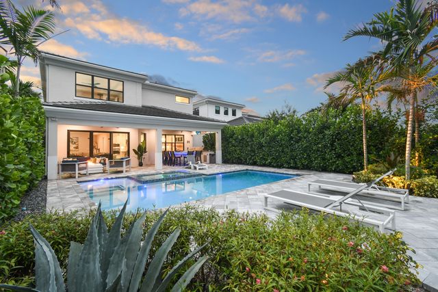 13418 Artisan Circle, Palm Beach Gardens, FL 33418