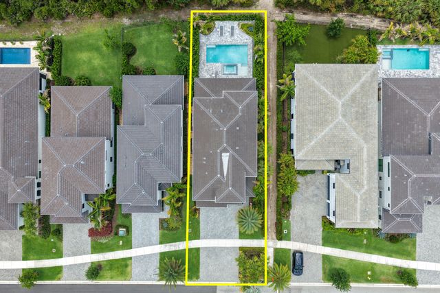 13418 Artisan Circle, Palm Beach Gardens, FL 33418